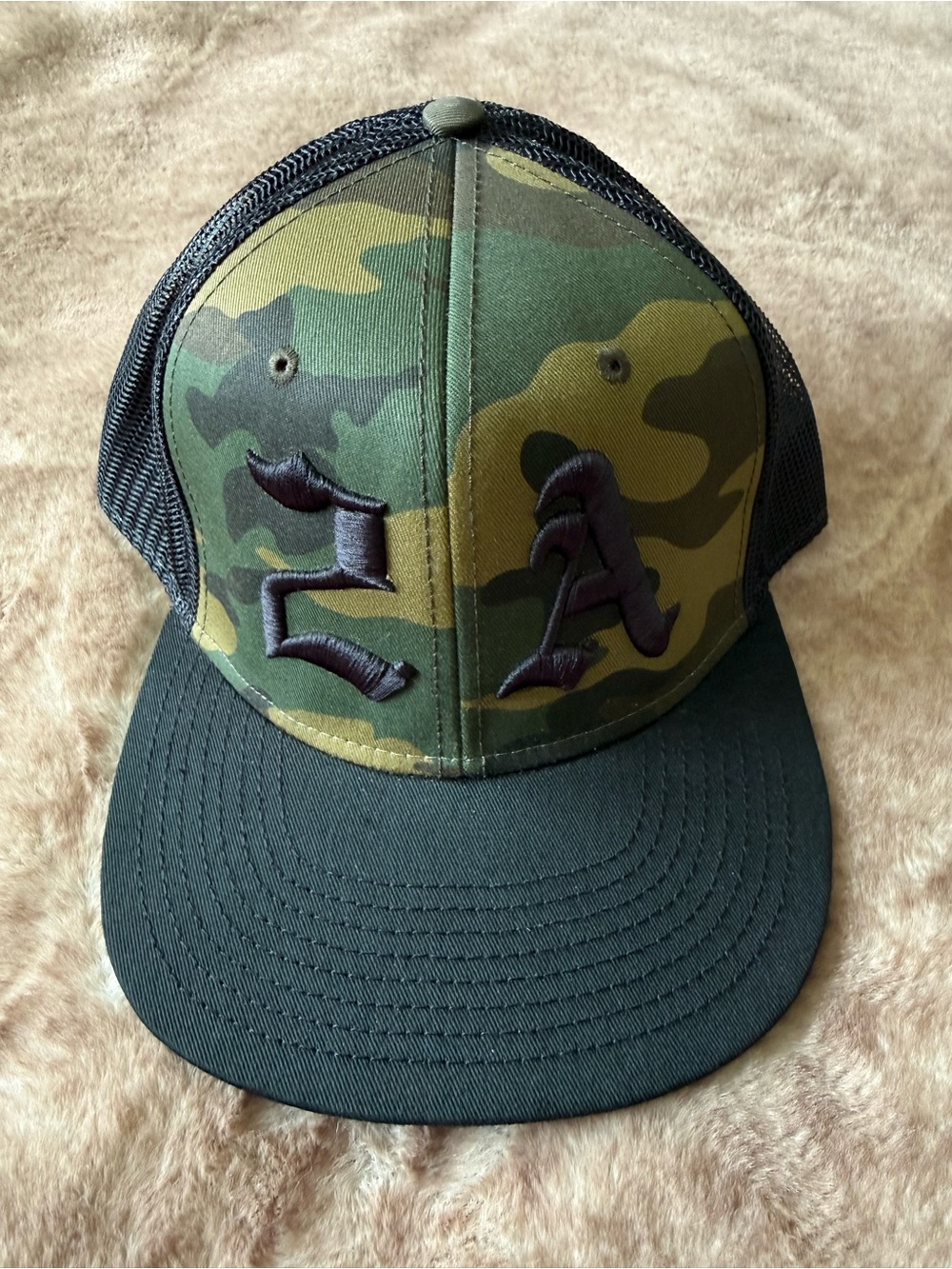 2A trucker hat